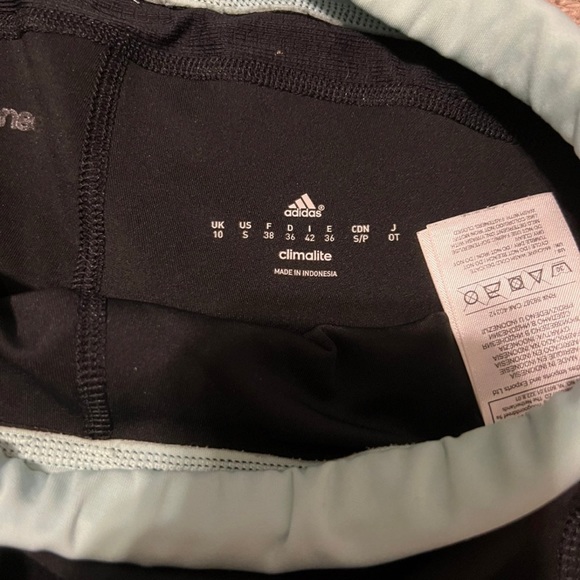 Adidas Capri leggings - Picture 2 of 2